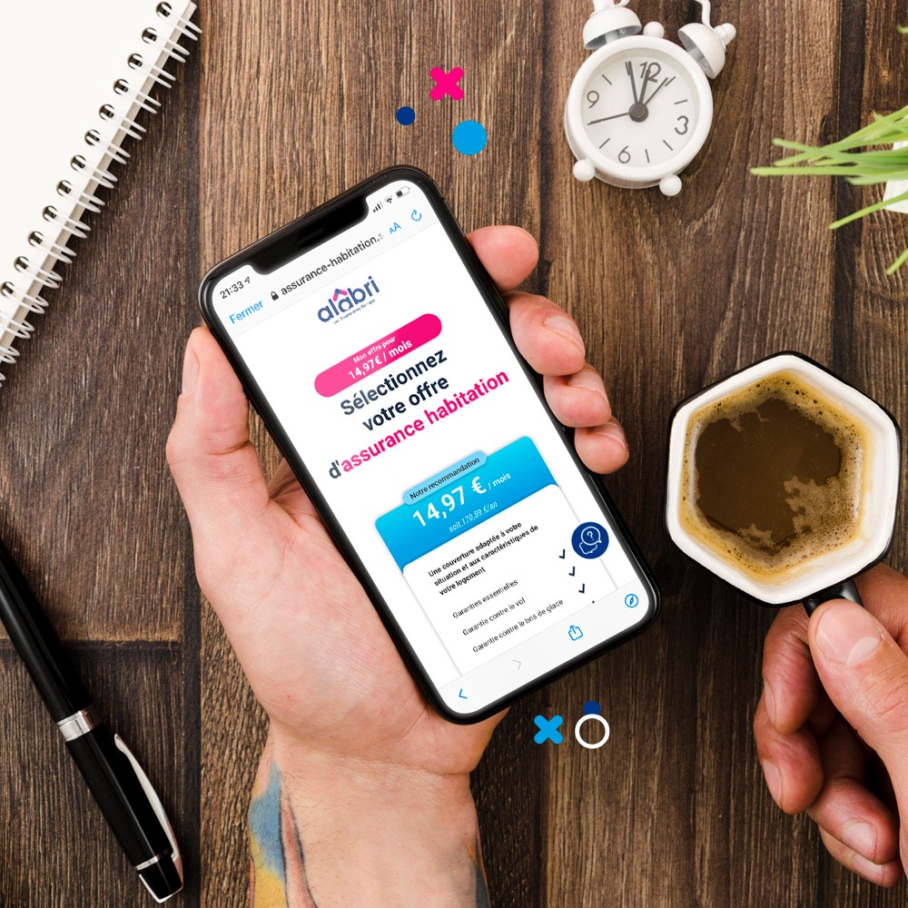 Visuel de l'interface mobile de l'offre d'assurance Alabri